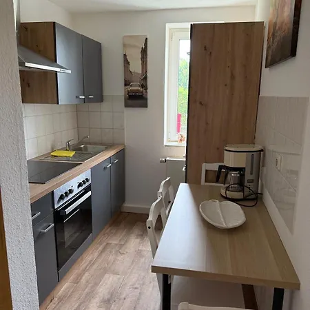 Apartment Monteurzimmer Und Nähe Leuna, Halle, Leipzig