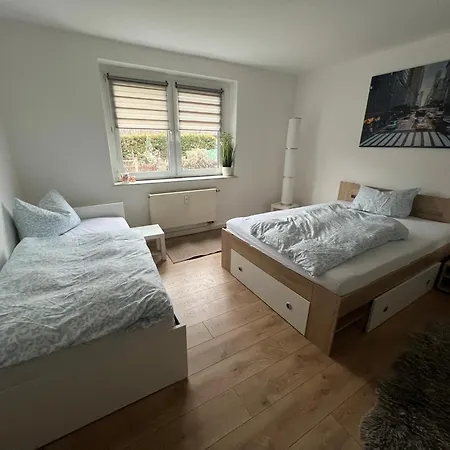 Apartment Monteurzimmer Und Nähe Leuna, Halle, Leipzig