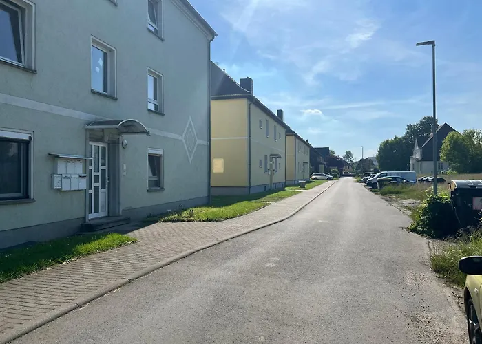 Monteurzimmer Und Naehe Leuna, Halle, Leipzig Appartamento Braunsbedra