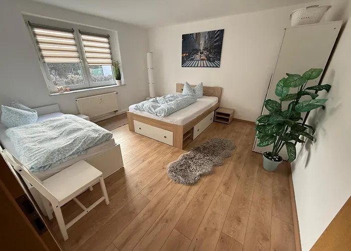 Monteurzimmer Und Naehe Leuna, Halle, Leipzig Appartamento *